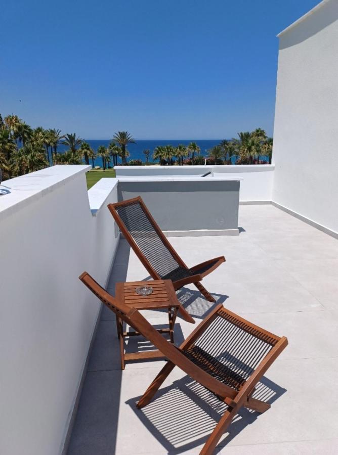 Terrazza Suites パ フォス エクステリア 写真