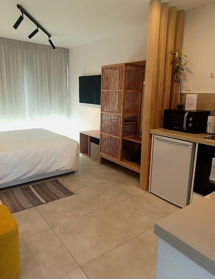 Terrazza Suites パ フォス エクステリア 写真