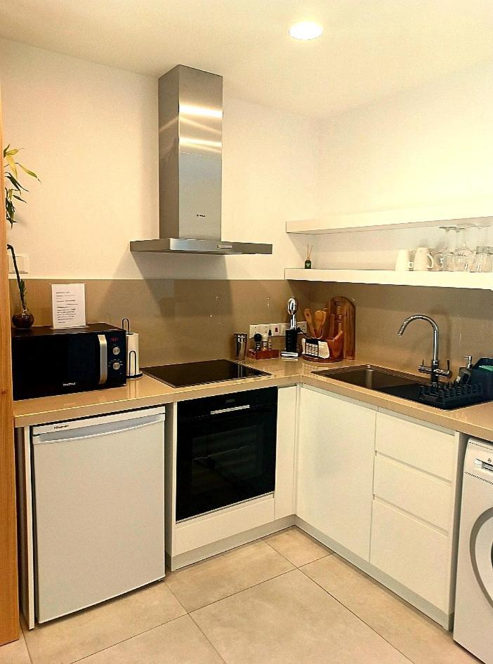 Terrazza Suites パ フォス 部屋 写真